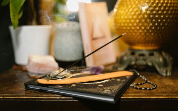 Dienos horoskopas pirmadieniui: vienam zodiako ženklui svarbus signalas dėl finansų