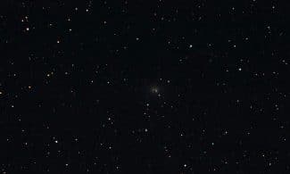 Glimmering stars fill the night sky over Santo Anastácio, perfect for astronomy enthusiasts.