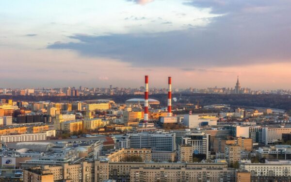 Karo sąskaita – regionams: Rusijos biudžeto problemos pasiekė net turtingiausias apygardas