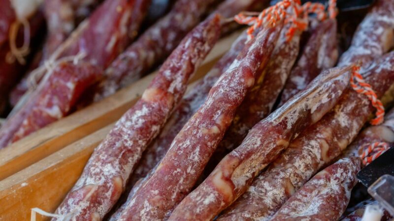 Mokslininkai perspėja: šie kasdieniai maisto produktai didina vėžio ir diabeto riziką
