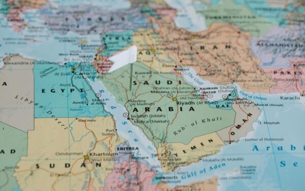 Naujas eskalacijos žingsnis: Teheranas įspėja apie minų laukus Persijos įlankoje