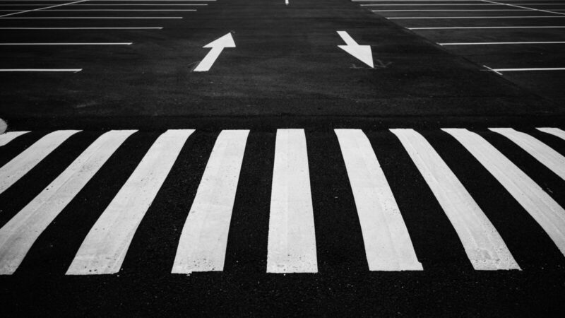 Jonavoje – incidentas: automobilis kliudė per peręją ėjusią moterį