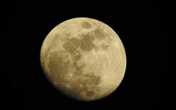 Kosminės lenktynės: kodėl NASA skubiai siunčia branduolinį reaktorių į Mėnulį?