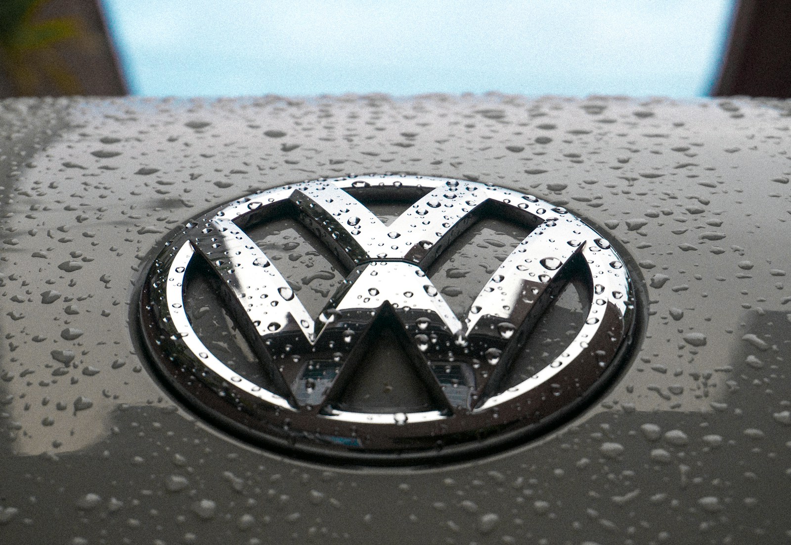 Automobilių milžinė „Volkswagen“ planuoja tūkstančius atleidimų