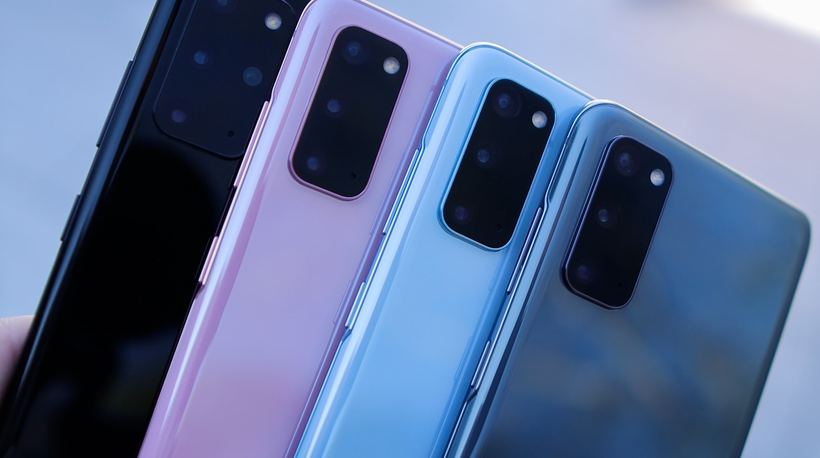 Greitesnis už „iPhone 17 Pro Max“? „Galaxy S26 Ultra“ testai žada naują „Android“ erą