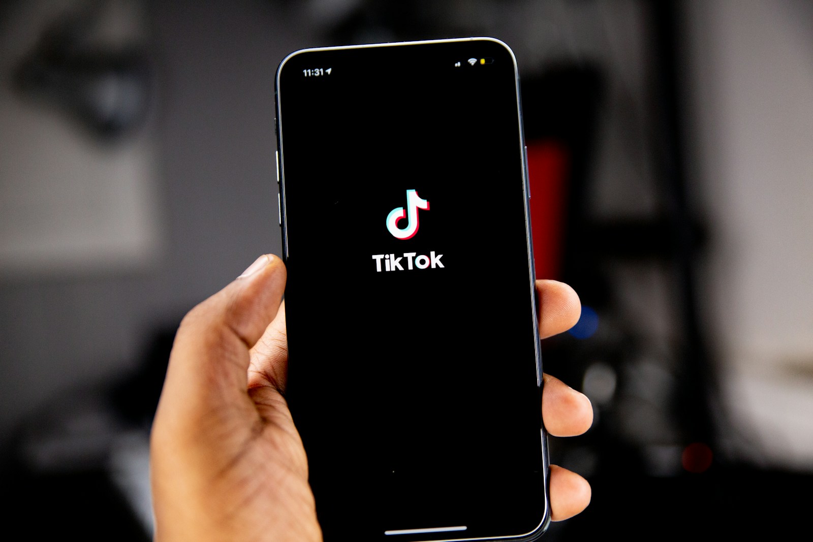 Baigėsi „TikTok“ drama: sužinokite, kas už 14 milijardų išgelbėjo programėlę nuo draudimo JAV