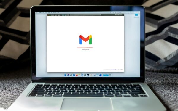 „Gmail“ pasikeitė visiems laikams: nauja „Google“ funkcija skaitys laiškus už jus