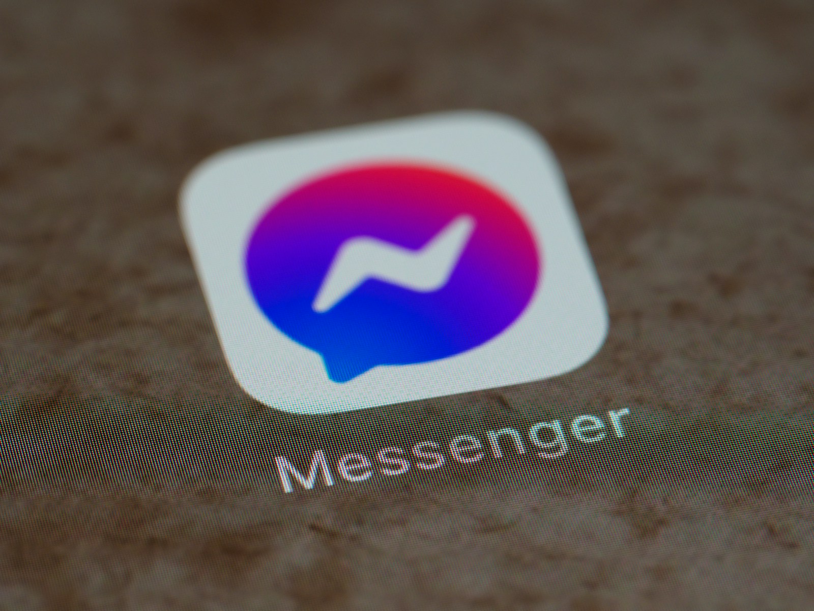 „Messenger“ eros pabaiga: „Meta“ priėmė drastišką sprendimą, kuris palies milijonus vartotojų