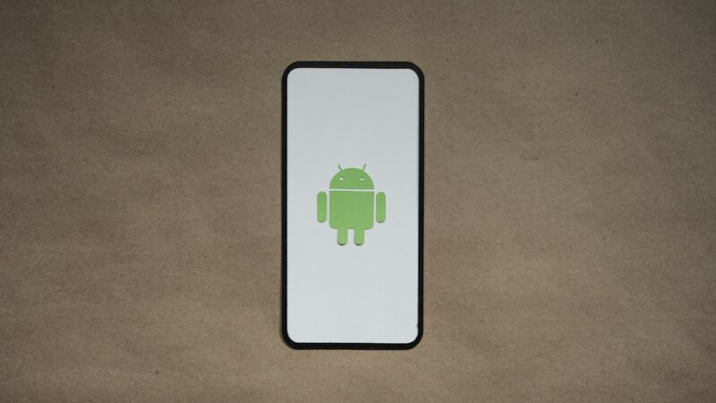 Programėlių junginėjimas taps praeitimi: „Android 17“ pristatė lauktą „burbulų“ funkciją