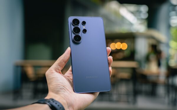 Pamirškite prastą vaizdą kompiuteryje:„Samsung“ sugalvojo, kaip jūsų telefoną paversti geriausia kamera