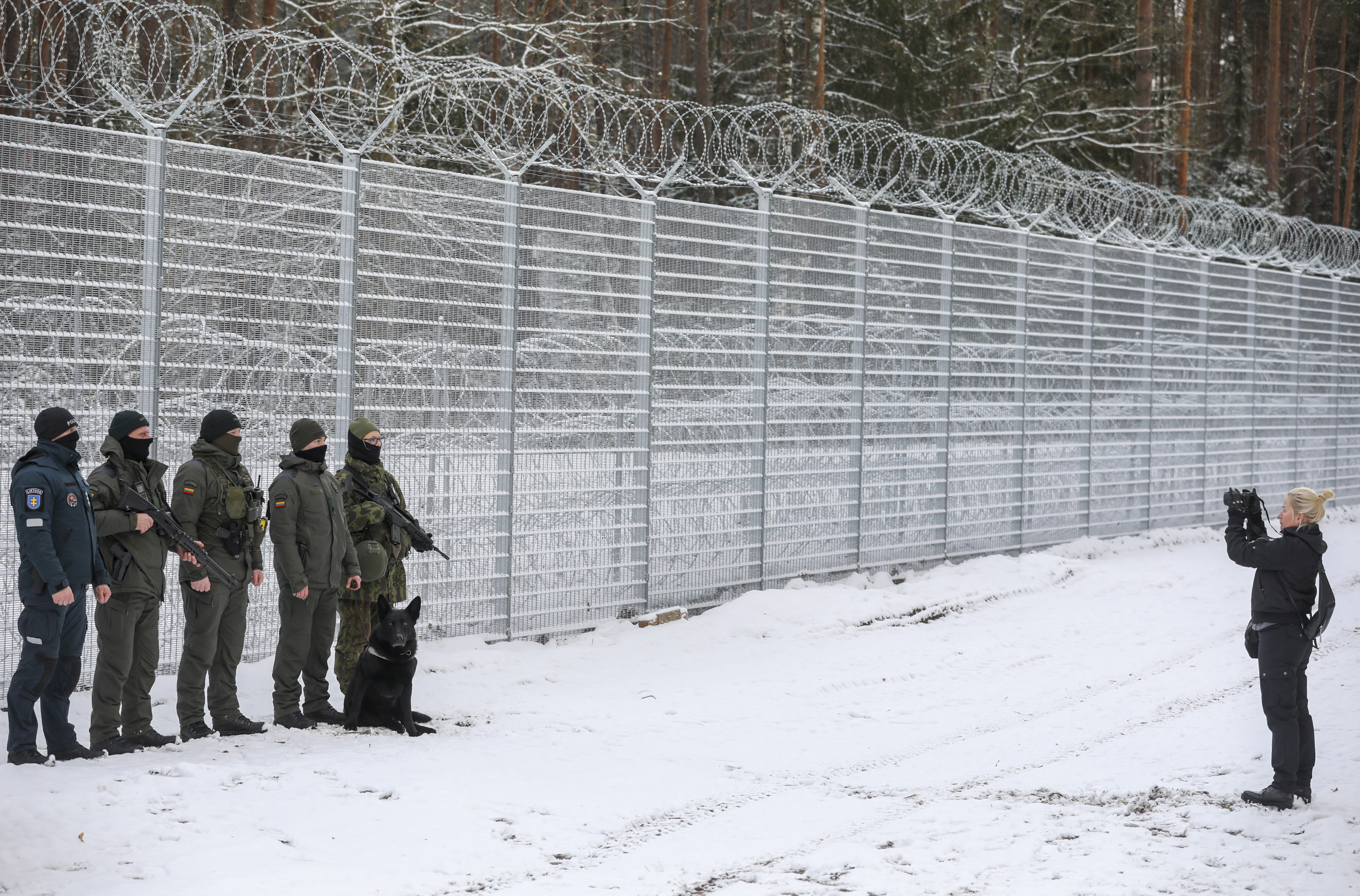 Baltarusijos pasienyje – nauji bandymai: Lietuva vėl fiksuoja neteisėtus migrantus