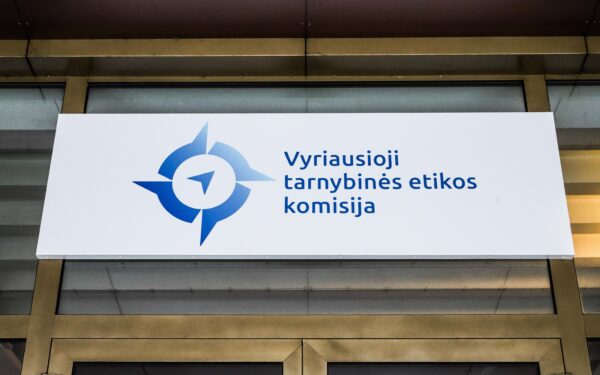 Etikos paradoksas Seime: plagijavimu pripažintas VTEK narys lieka poste?