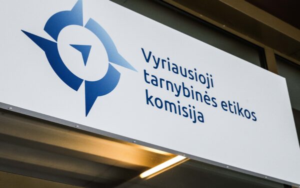 Po viešųjų ir privačių interesų pažeidimų tyrimo, VTEK sprendimas Šiaulių politikui D. Simonavičiui