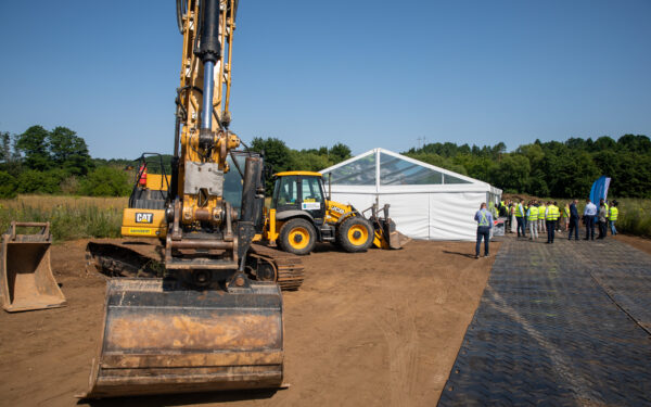 Skandalas „Rail Baltica“ projekte: rangovas kaltinamas vėluojančiais mokėjimais