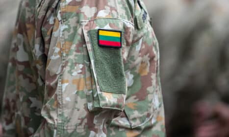 JKVM leitenanto laipsnio suteikimo ceremonija prie Krašto apsaugos ministerijos. ELTA / Orestas Gurevičius