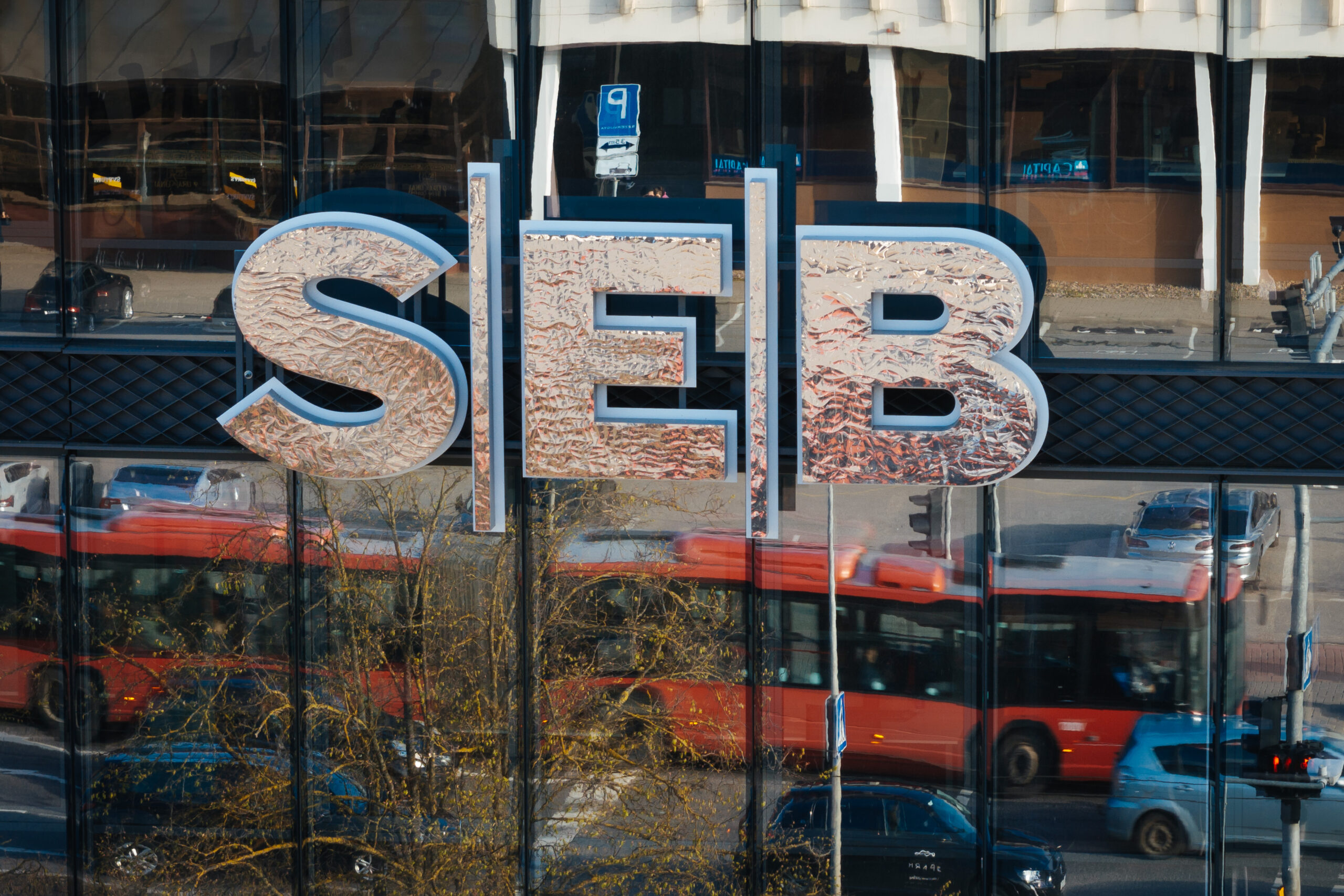 Bankas gali netikėtai uždaryti jūsų sąskaitą: štai ką būtina žinoti kiekvienam klientui