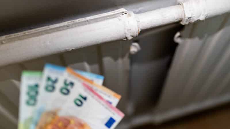 Šildymo sezono iššūkiai: kompensacijų išlaidos auga, bet gyventojų aktyvumas mažėja