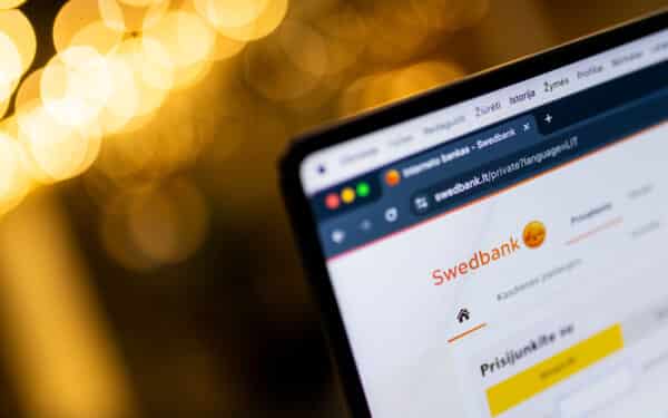 „Swedbank“ siūlo pasinaudoti galimybe: siūlo pagalbą, kurios laukė daugelis