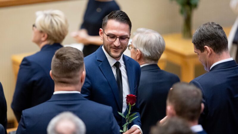 Konfliktai su gyventojais ir skundai Seime: kas, pagal etikos sargus, laukia Žemaitaičio?
