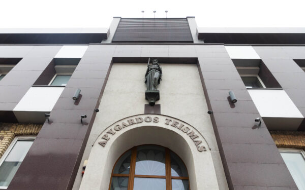 Teroro aktas Šiauliuose: suėmimai pratęsti, teismas imasi veiksmų