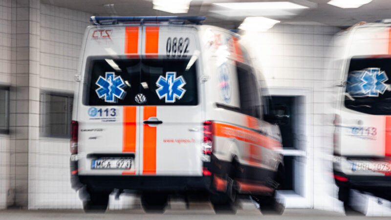 Vaikų žaidimas baigėsi tragedija: dėl nudegimų į Kauną atvežtas septynerių metų vaikas