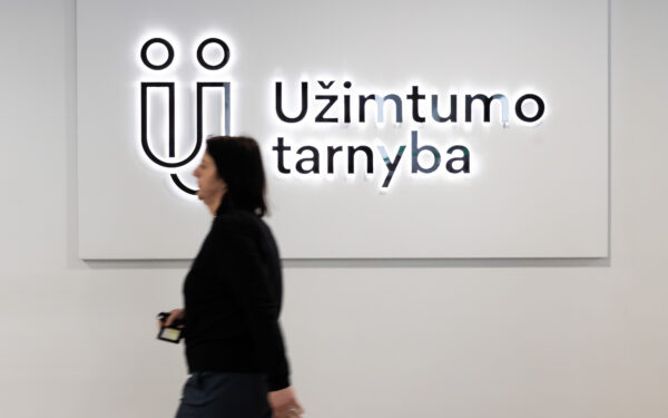 Aukštos kvalifikacijos šuolis: Lietuvoje vis daugiau ukrainiečių moterų kyla karjeros laiptais