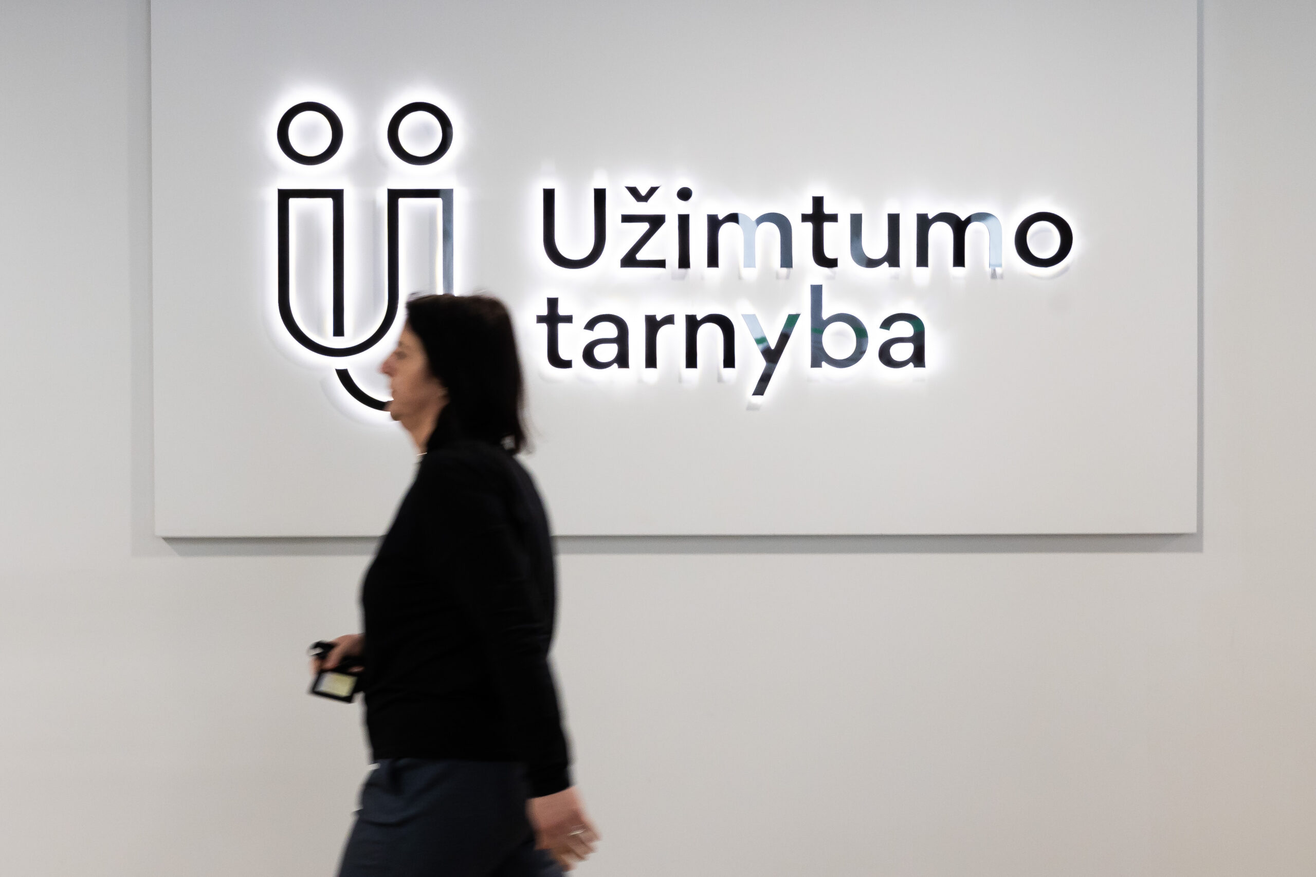 Aukštos kvalifikacijos šuolis: Lietuvoje vis daugiau ukrainiečių moterų kyla karjeros laiptais