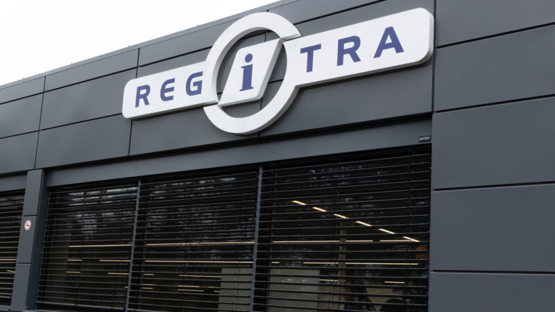 Vairavimo egzaminų bumas Lietuvoje: „Regitra“ pernai metais skaičiuoja šimtus tūkstančių