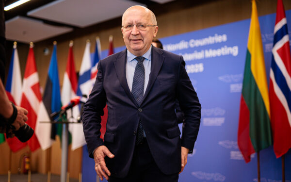 Ruginienė ir Kubilius aptarė karinio mobilumo finansavimą: prioritetas rytinei sienai