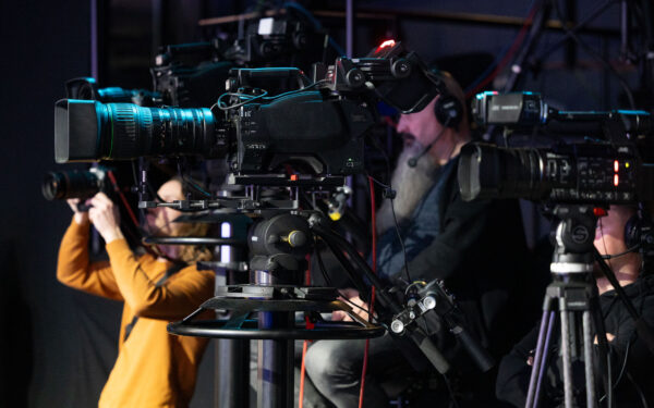 Tyrimas atskleidė, kad pasitikėjimas žiniasklaida krenta: sociologė atskleidė priežastis