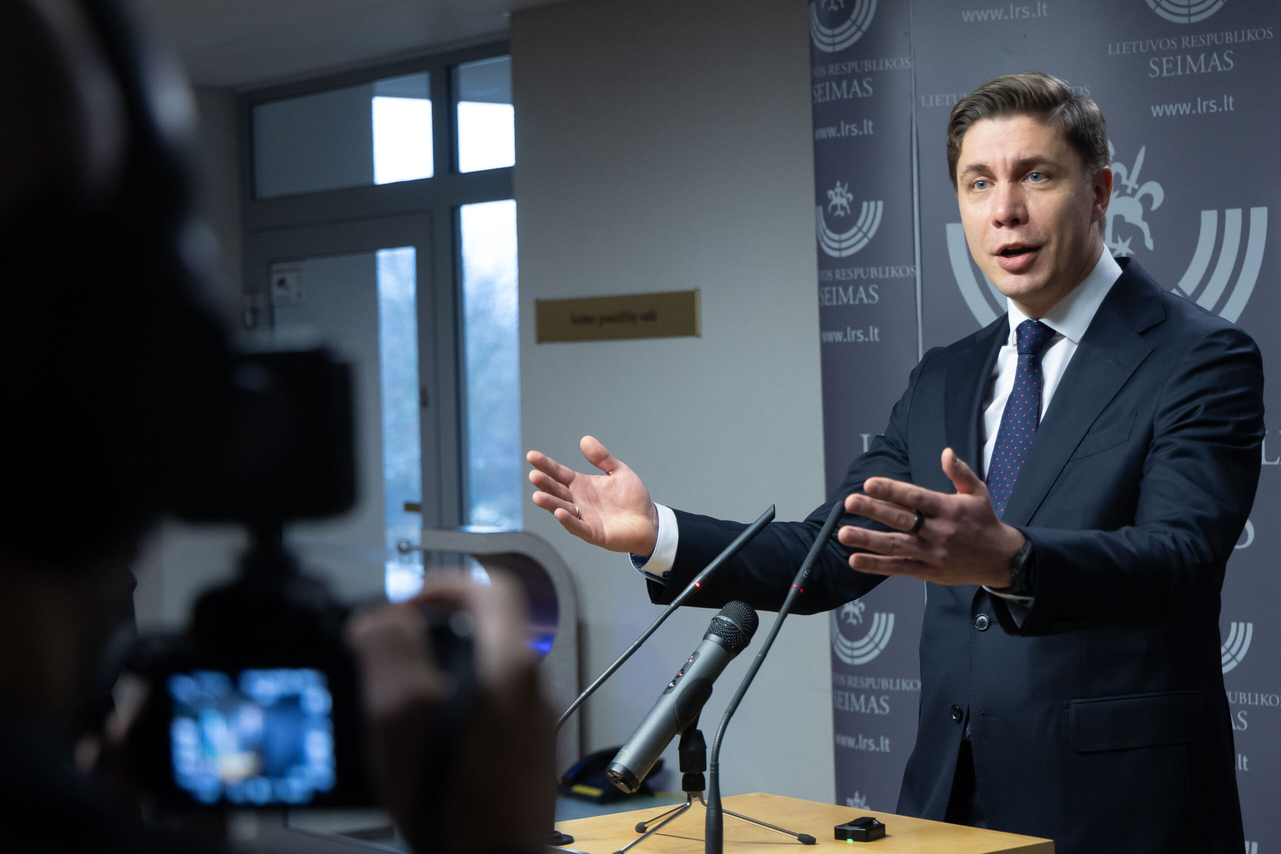 Mindaugas Sinkevičius: socialdemokratai netaps priedanga tyrimų epicentre atsidūrusiems politikams