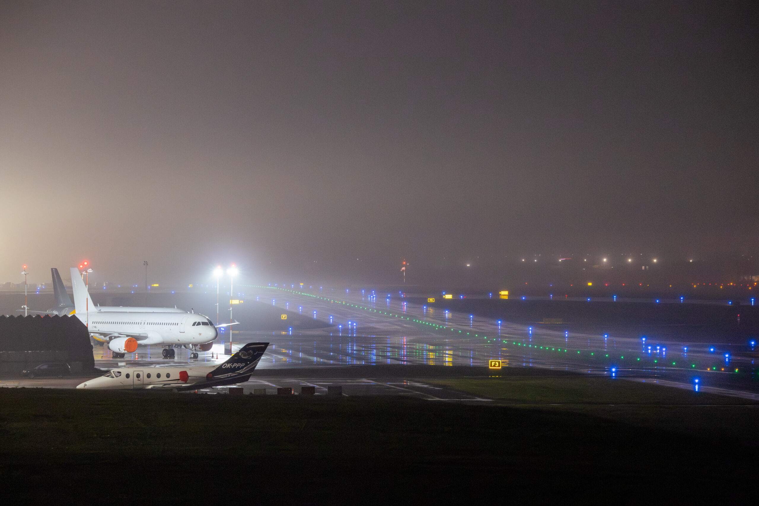 Svarbus įspėjimas keliaujantiems: galimas skrydžių vėlavimas Vilniaus ir Kauno oro uostuose