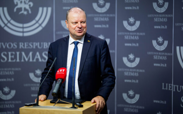 Volkovo klausimas tampa lakmuso popierėliu Lietuvos politikai: Skvernelis stoja ginti tarnybų