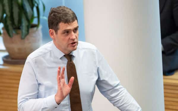 Koalicijoje ir vėl įtampa: Žemaitaitis kaltina finansų ministrą neveiklumu