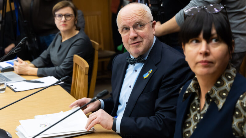 Juozas Olekas po padidinamuoju stiklu: Seime prasidėjo interpeliacijos procesas