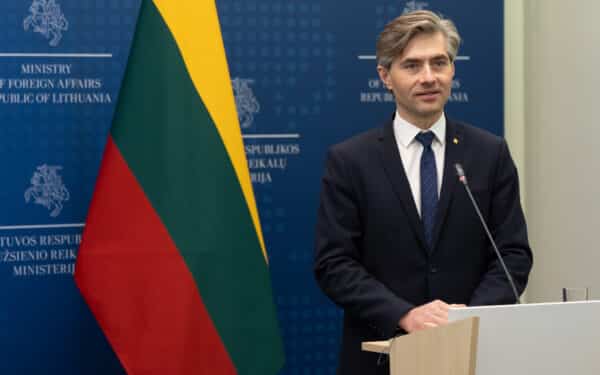 Taivano klausimas vėl kaitina atmosferą: Budrys primena apie valstybės principus