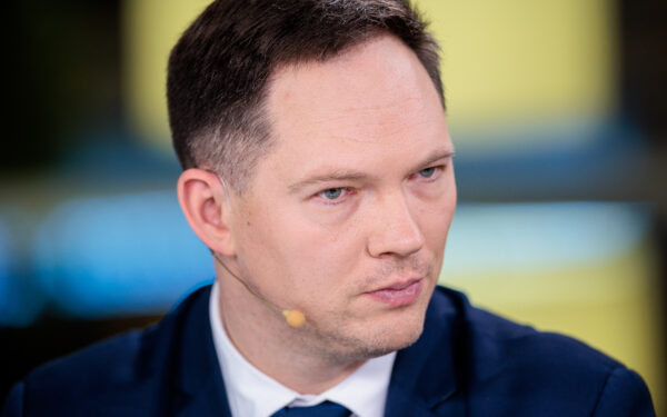 Lietuvos skolos auga nevaldomai: tarptautinėje rinkoje pasiskolinta dar 2 mlrd. eurų