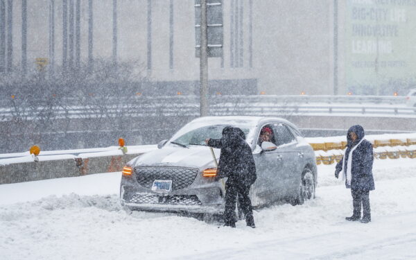 Žiemos audra JAV tapo mirtina: aukų skaičius jau pasiekė dviženklį skaičių