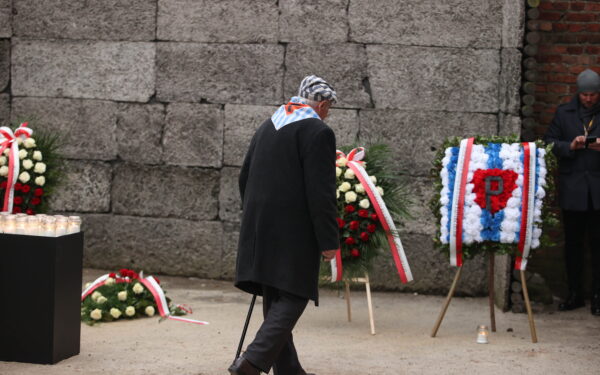 Istorija, kuri negali būti pamiršta: Holokaustą išgyvenusieji pagerbė Aušvico aukas