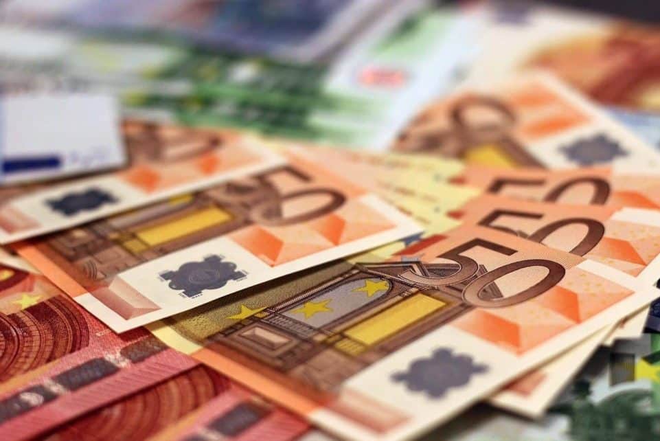 money, banknotes, euro, banknote, paper money, seem, lots, stack, euro sign, financial world, finance, currency, pay, blurred, 50 euro, 100 euro, 10 euro, 20 euro, euro, euro, euro, euro, euro