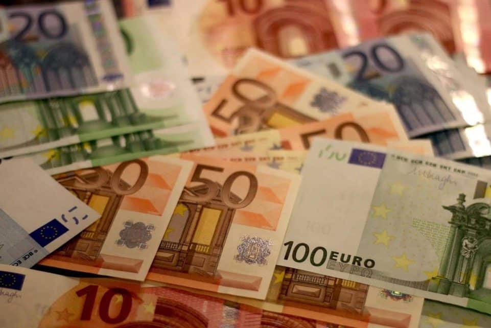 money, banknotes, euro, banknote, paper money, seem, lots, stack, euro sign, financial world, finance, currency, pay, blurred, 50 euro, 100 euro, 10 euro, 20 euro, euro, euro, euro, euro, euro