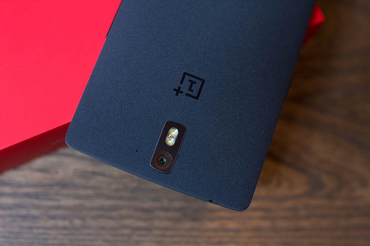 Šokiruojantis nuosmukis: kodėl populiarūs „OnePlus“ telefonai traukiasi iš rinkos?