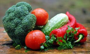 vegetables, water droplets, fresh, fresh vegetables, produce, organic, harvest, ingredients, raw, raw vegetables, vegetarian, healthy eating, food, healthy food, vegetables, vegetables, vegetables, vegetables, vegetables, food, food, food, healthy food
