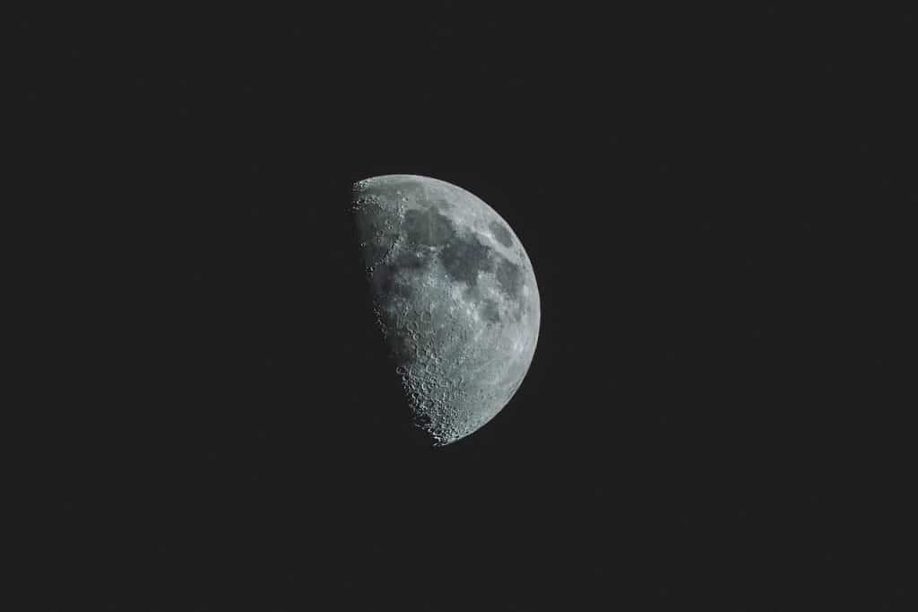 half moon, craters, dark, luna, lunar, moon, sky, nature, gray moon, night sky