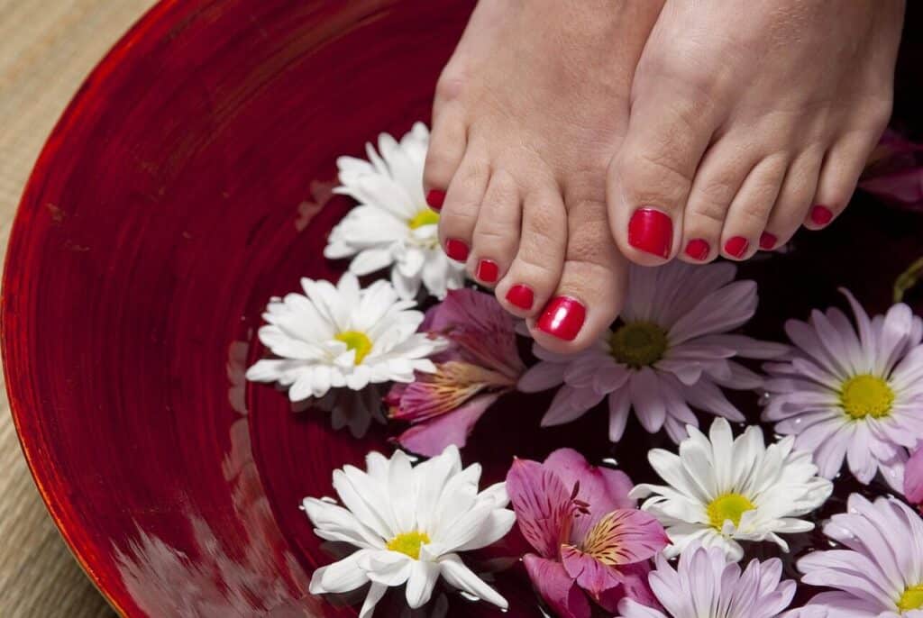 foot, flower background, pedicure, spa, woman, nature, beautiful flowers, feet, treatment, flower wallpaper, relaxation, toe, flower, salon, wellness, female