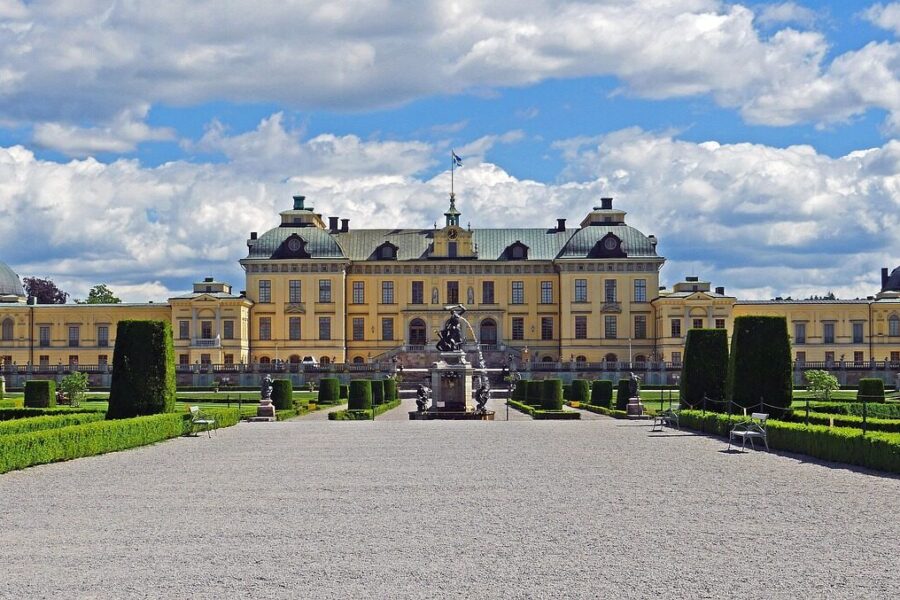 castle park, drottningholm, symmetrical, investments, evergreen, fountain, sweden, monarchy, head of state, royal palace, drottningholm palace, stately, residence, feudal, royal, royal family, garden side, stockholm, sweden, sweden, royal, royal family, royal family, royal family, stockholm, stockholm, stockholm, stockholm, stockholm