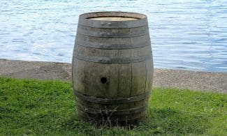 barrel, wine barrel, wooden barrel, beer keg, nature, water, lake, old barrel, meadow, barrel for beer, water barrel, keg of rum, barrel, barrel, barrel, barrel, wine barrel, beer keg, water barrel, water barrel, water barrel, water barrel, water barrel