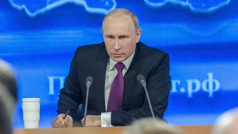 Atsakomybę permetė Vakarams: Putinas sako, kad santykiai su Europa sugadinti ne dėl Rusijos