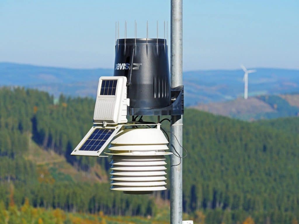 measuring device, environment, sauerland, air purity, load, monitoring, fine dust, wooded area, the district of olpe, high done, mountain country, windmill, forest, fall, highlands, north rhine westphalia, control, mountain range, nature, the ebbe mountains, solar, solar-powered