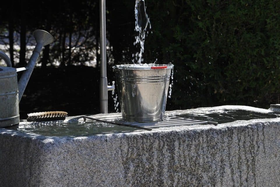 water, bucket, nature, old, old bucket, handle, isolated, used, garbage can, leaking, painter, cleaning bucket, flow, worn out bucket, fire fighting water, extinguish fire, wall paint, drops, worn, wooden bucket, toy, vessel, plastic, bucket, bucket, bucket, bucket, bucket